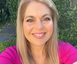 'I’m a Peri and Menopause Expert. This Is What You Should (And Shouldn’t) Do for Mid-Life Skin.'