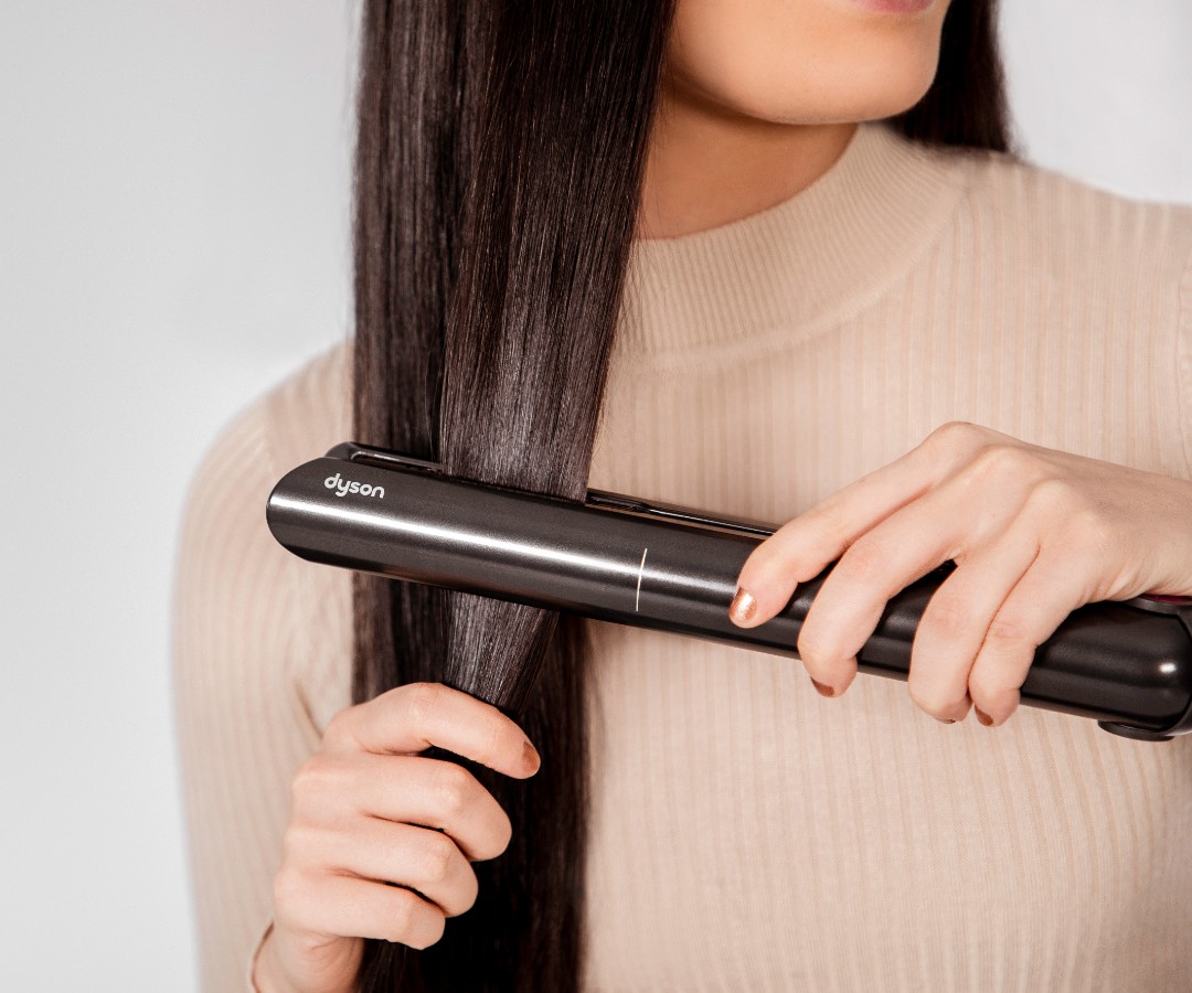 What Type of Straightener Is Best For Frizzy Hair? 5 Best Hair Straightener  For Frizzy Hair - KUCOMB