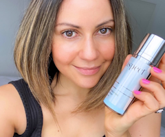 Exactly How a Dermal Therapist Does an At-Home Facial For Dull, Dehydrated Skin