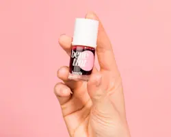 Here Are 5 of the Best Blushes for Dry Skin