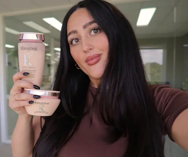 Kérastase Gloss Absolu Review: The Best Haircare for Thick, Frizzy Hair