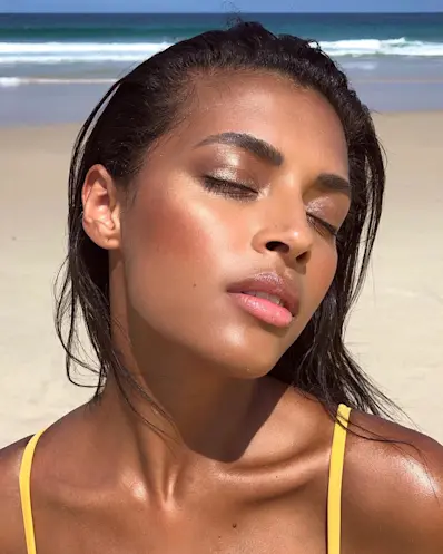 The Easiest Products To Use If You Suck At Eyeshadow