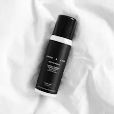 The Best Makeup Products for Acne Sensitive Skin Types