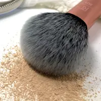 Why "Precision Powdering" Will Change The Way You Set Your Face