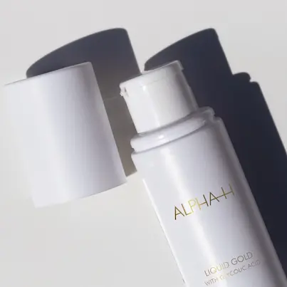 Beauty IQ Article - liquid-gold-best-seller