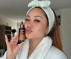 I Tried the innisfree Overnight Serum That Promises to Plump Tired Skin While You Sleep