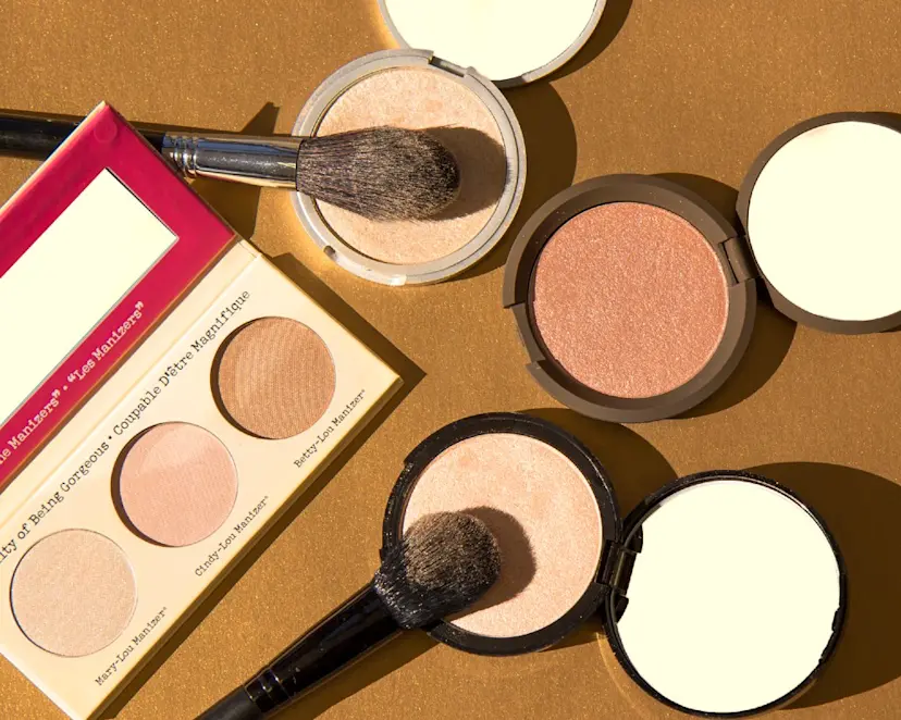 Our Top 7 Highlighter Brushes for a Gorgeous Glow