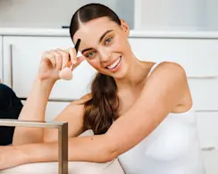 Beauty IQ Article - Here’s The Difference Between Synthetic and Natural Brushes