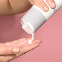 VIDEO: Exfoliation Basics - Physical vs Chemical vs Enzyme Exfoliants