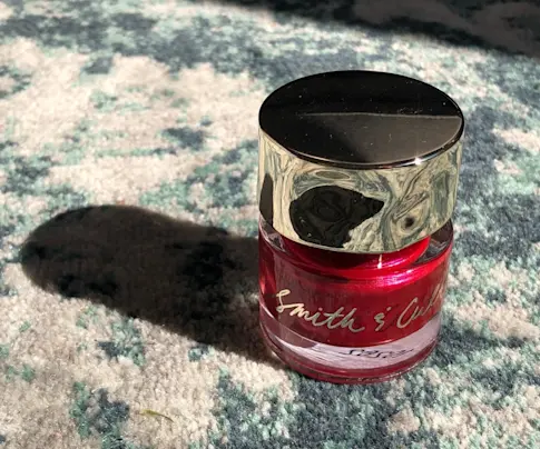 Beauty IQ Article - The 3 Best Non-Toxic Nail Polishes 2025