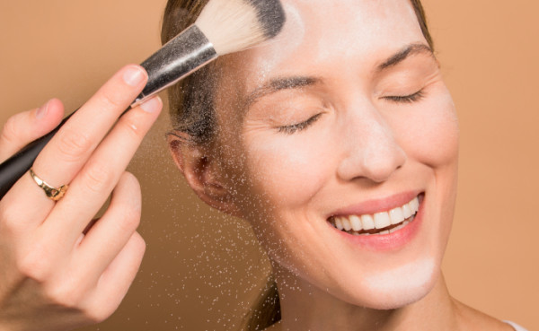 best non cakey setting powder