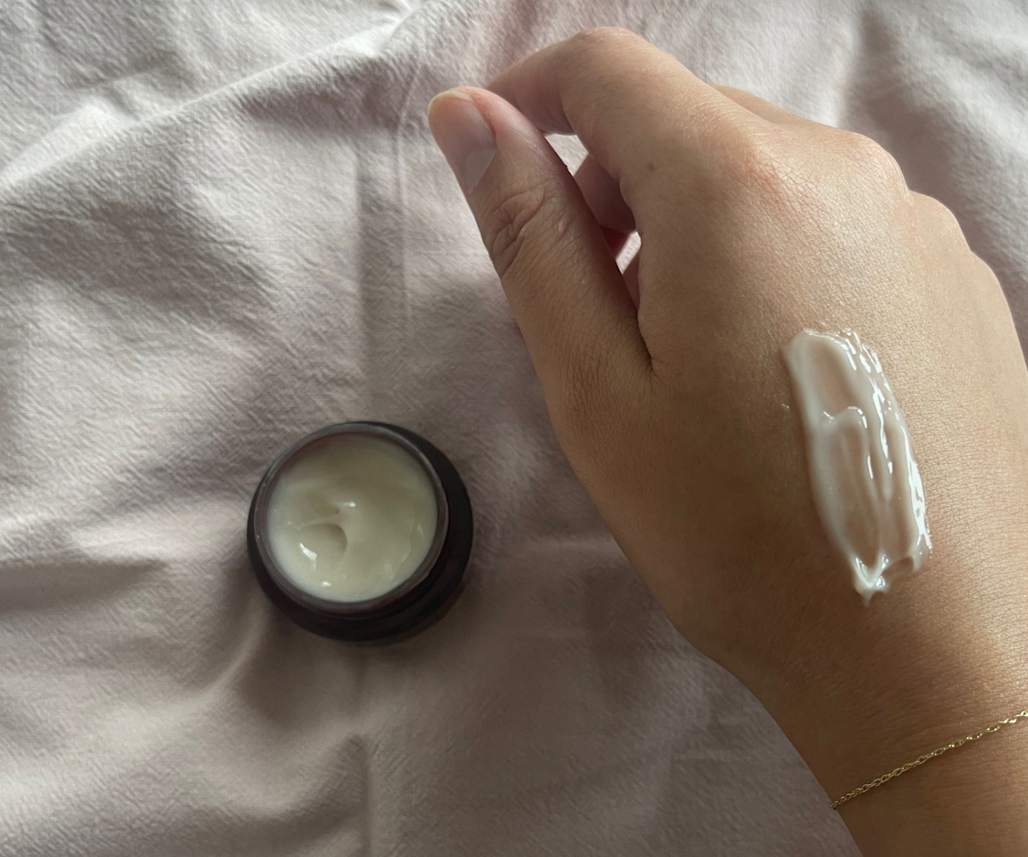 Innisfree’s New Limited Edition Black Tea Set Gave Me My Most Radiant