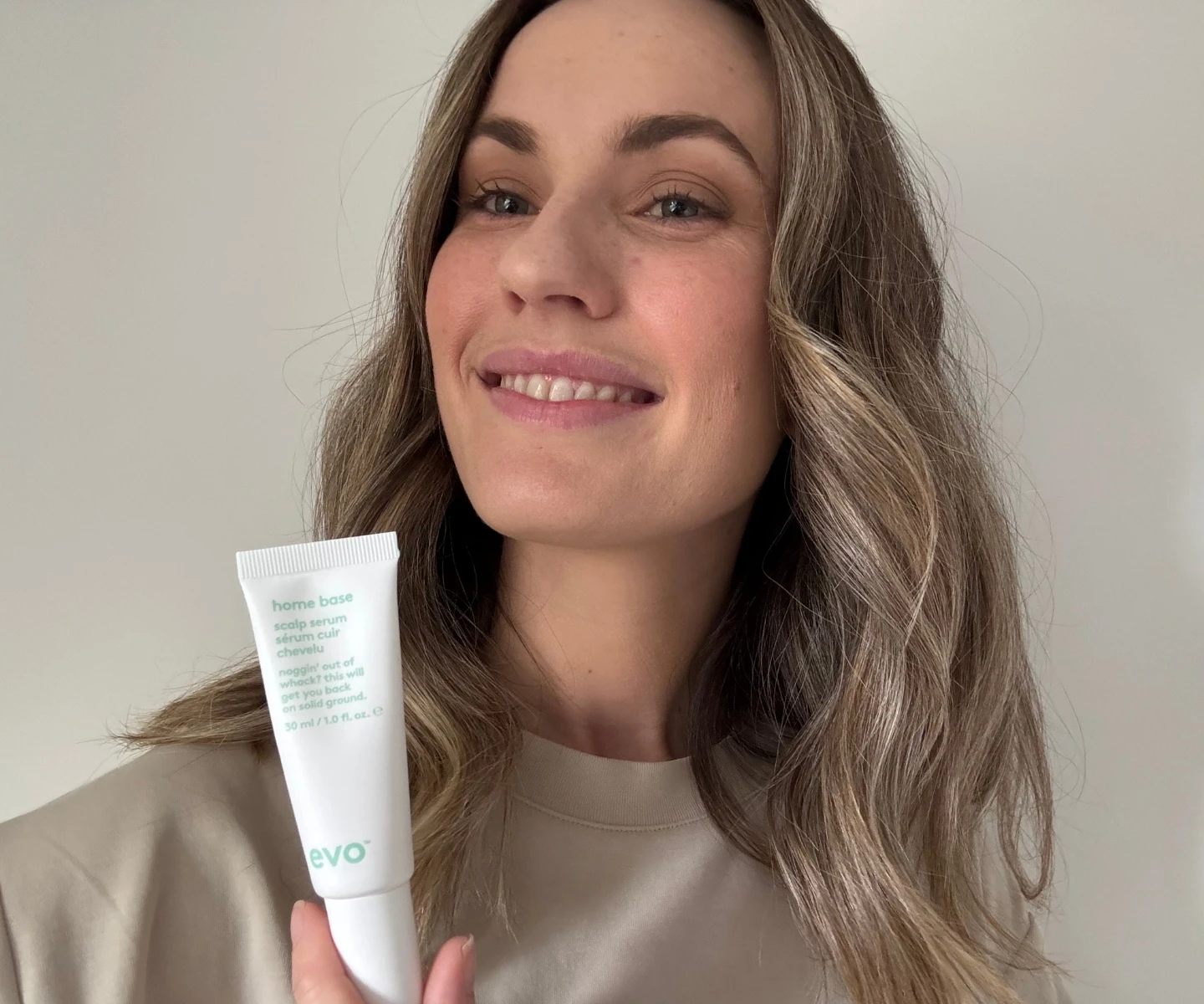 The 4-Step Evo Routine That Provides Instant Relief To Stressed-Out Scalps