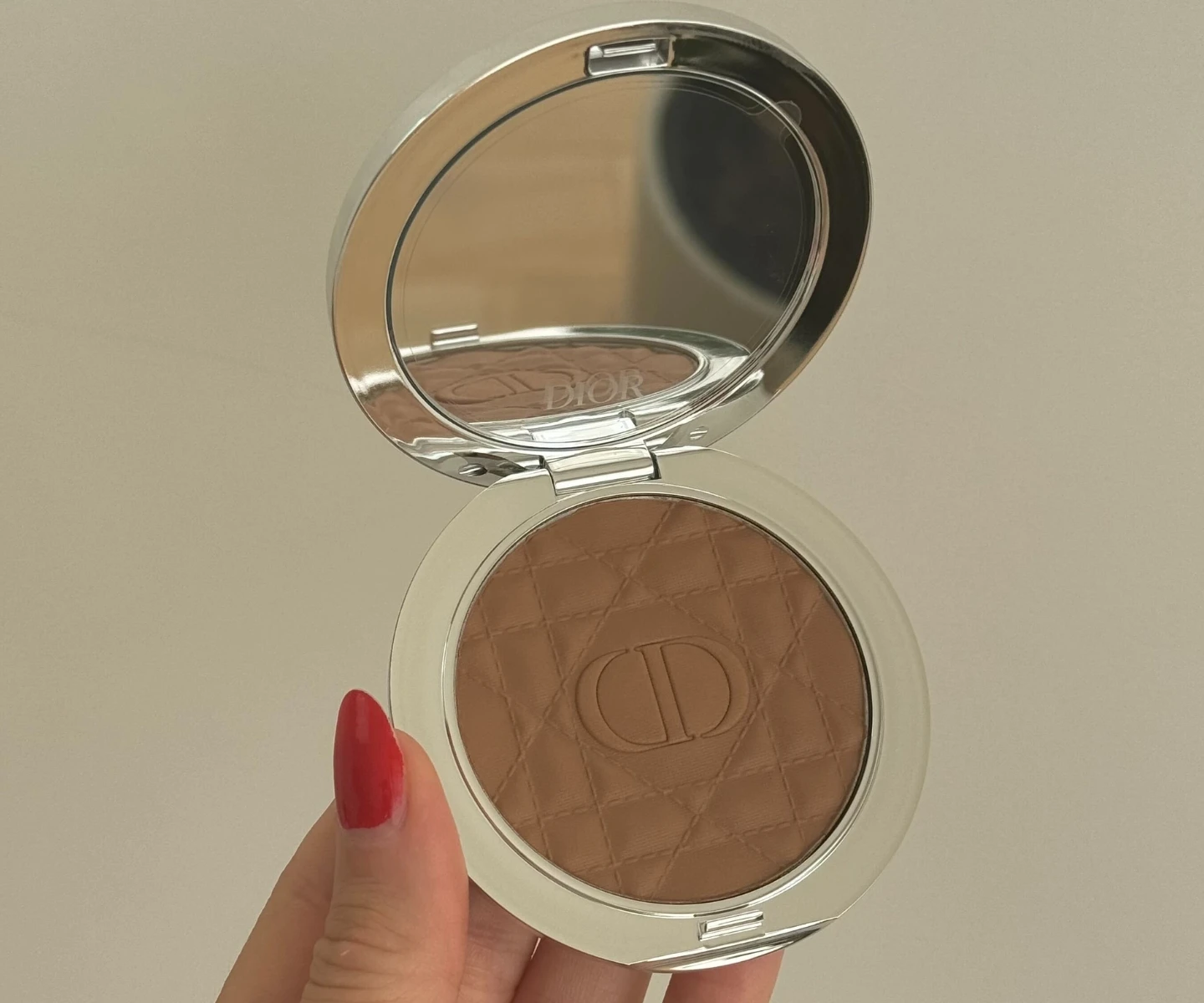 adore beauty article image