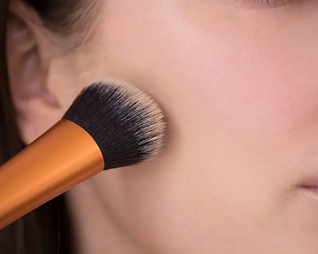 The 8 Best Foundation Brushes for Flawless Coverage
