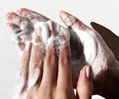 5 Signs You’re Probably Cleansing Your Face Wrong (and What to Do Instead)