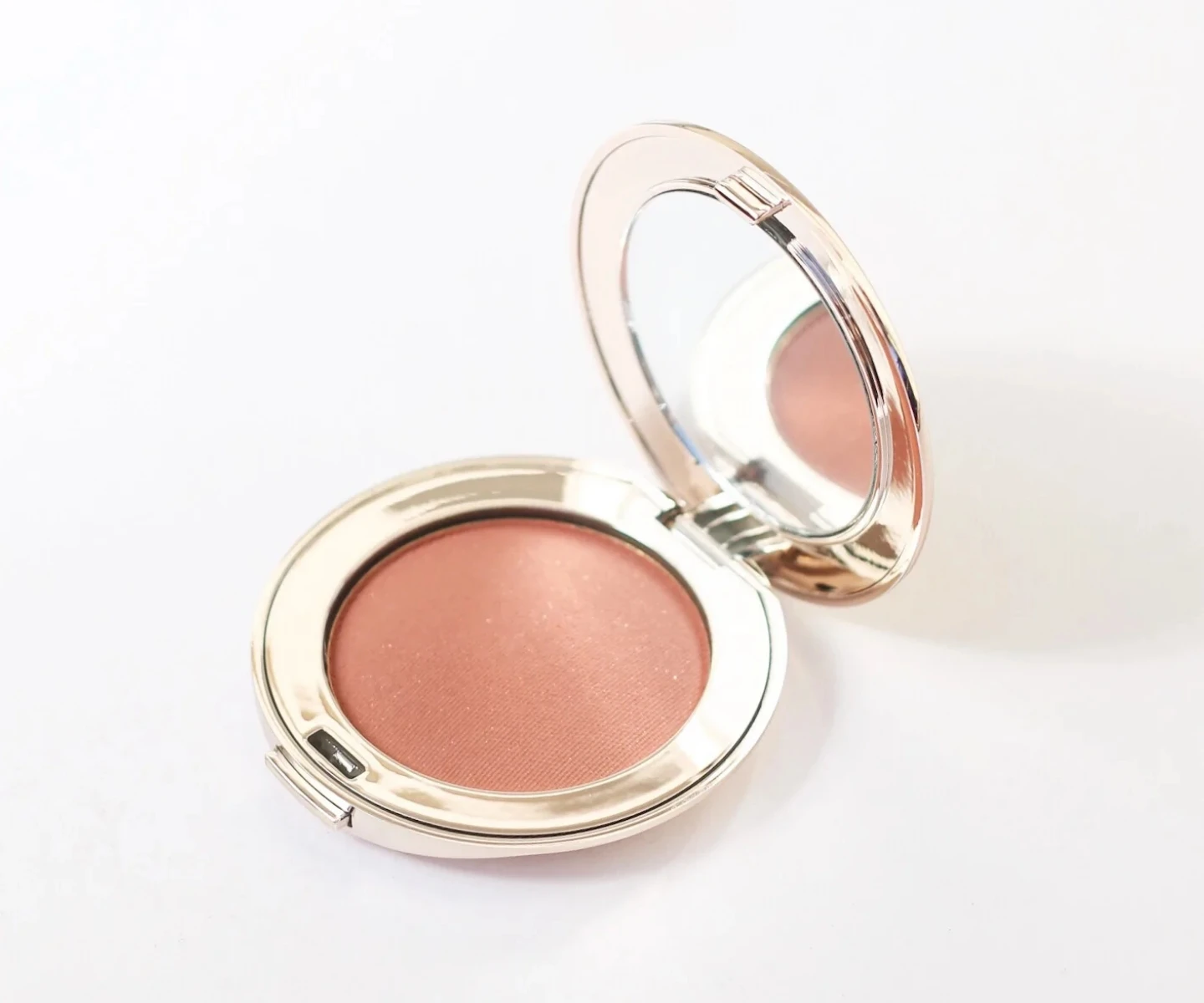 adore beauty article image