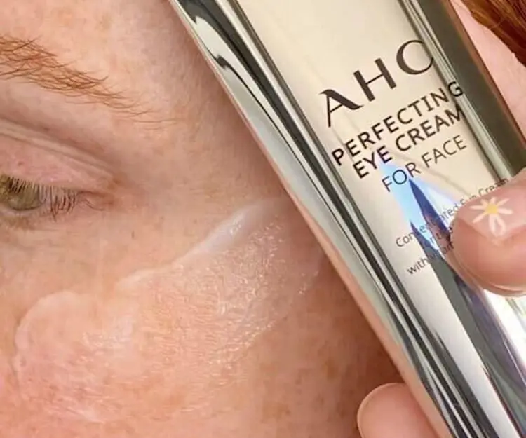 Stick Contour Des Yeux AHC Tension Eye Cream 10g - Anti-âge, Huile De Camélia, Coréen, PAO 12 Mois | K-Beauty