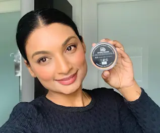 Beauty IQ Article - make-up-for-ever-ultra-hd-setting-powder-review