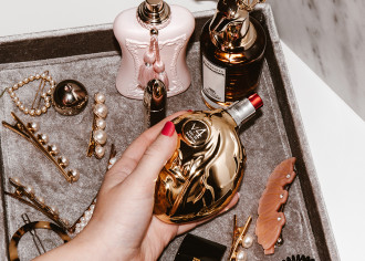 A Guide To The Most Extravagant Perfume Bottles You've Ever Seen Map of the Heart GOLD HEART v4 90ml Penhaligon's The Tragedy of Lord George 75ml Juliette Has a Gun Universal Bullet Empty Purse Spray Parfums De