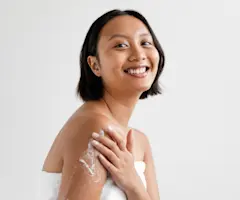 Got Blackheads on Your Back? This Will Help - Adore Beauty