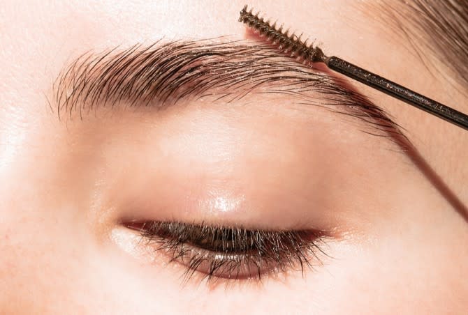 How to Find the Right Eyebrow Colour