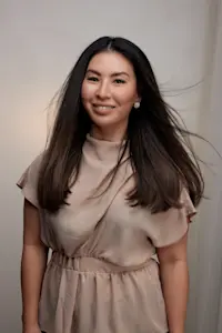 Dr Yumiko Kadota Headshot 