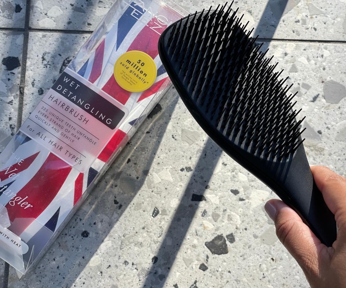 TANGLE TEEZER🤔 !! Is it Worth the Hype?? Does a hair brush reduce