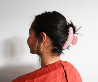 How to Wear Butterfly Clips and Look Stylish - L'Oréal Paris