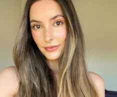 Beauty IQ Article - 6 AB Staff Share the Foolproof ‘No-Makeup Makeup’ Routine They Swear By