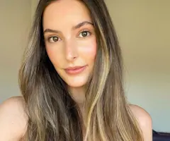 6 AB Staff Share the Foolproof ‘No-Makeup Makeup’ Routine They Swear By