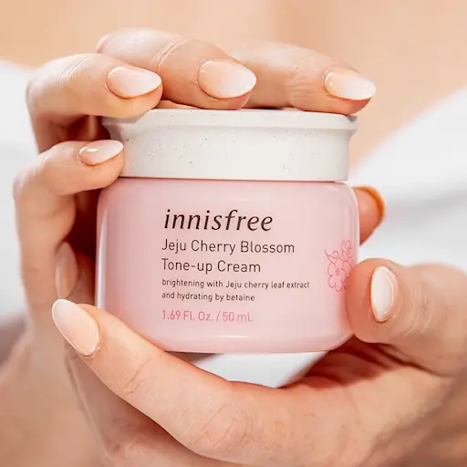 I Can't Get Enough Of This Korean Moisturiser