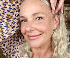 Beauty IQ Article - simple-christmas-makeup-ideas-mature-skin