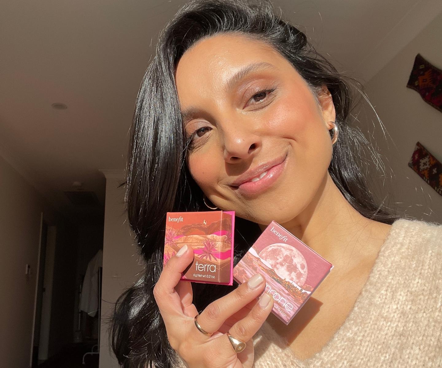 Dæmon Triumferende vogn 5 People Tried the New Blush That Comes in 12 Shades & Here's What They  Thought