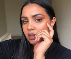 Here's How I Do My Makeup With Only 3 Products in Under 3 Minutes