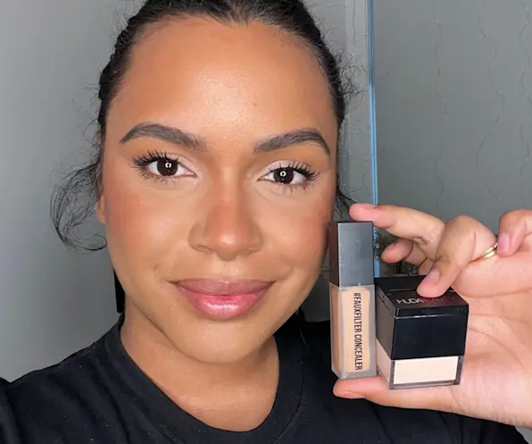 How To: Set Concealer Properly and Achieve a Smooth Under Eye With This Huda Beauty Duo