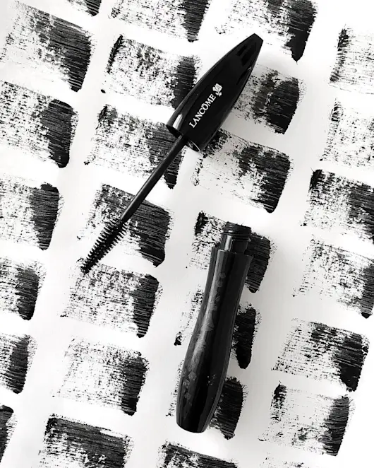 Khloé Kardashian Won't Leave The House Without Wearing This Mascara