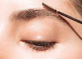 How to Find the Right Eyebrow Colour