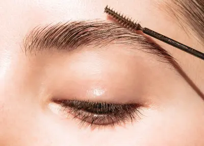 How to Find the Right Eyebrow Colour