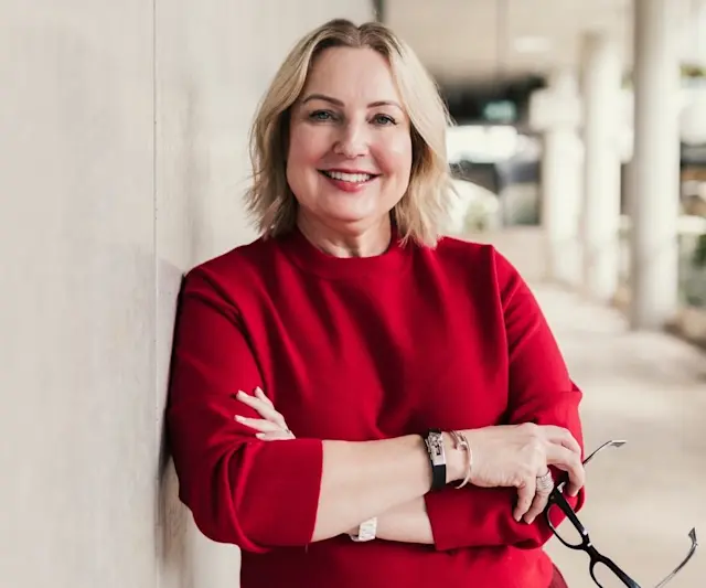 Dr Michele Squire
