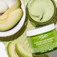 Got Dry & Sensitive Skin? Try This Avocado Mask