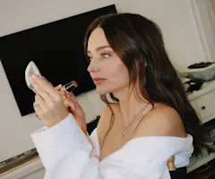 Miranda Kerr Interview: Skincare Routine, Certified Organics and Why She’s Feeling Better at 43 Than In Her 20s