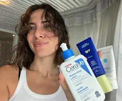 Exactly What a Seasoned Traveler Packs (& Doesn’t Pack) In Their Holiday Toiletries Bag