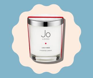 Jo loves Log Fires Home Candle