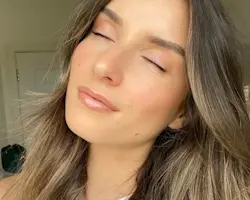 9 Best Full Coverage Foundations for Dry Skin