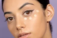How to Choose the Right Shade of Concealer