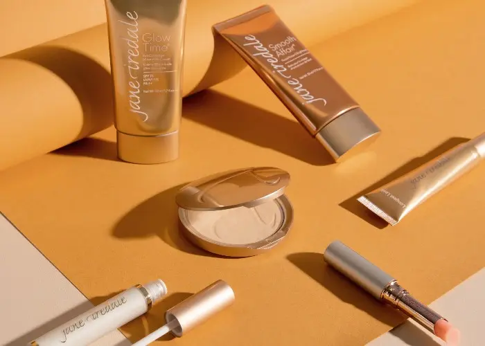 Is Mineral Makeup A Must For Acne-Prone Skin?