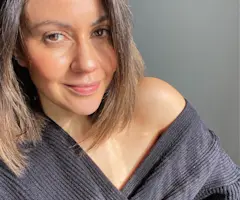 18 Skin Experts You *Need* To Follow on Instagram Immediately