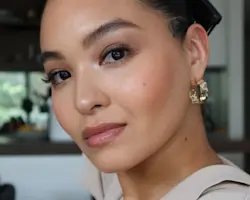 PSA: This is Exactly Where and How to Apply Your Bronzer 