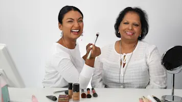 VIDEO: Testing A Best-Selling Foundation With Our Mums